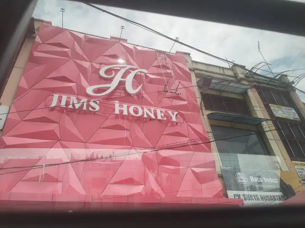 Jasa Pembuatan Huruf Timbul di Medan