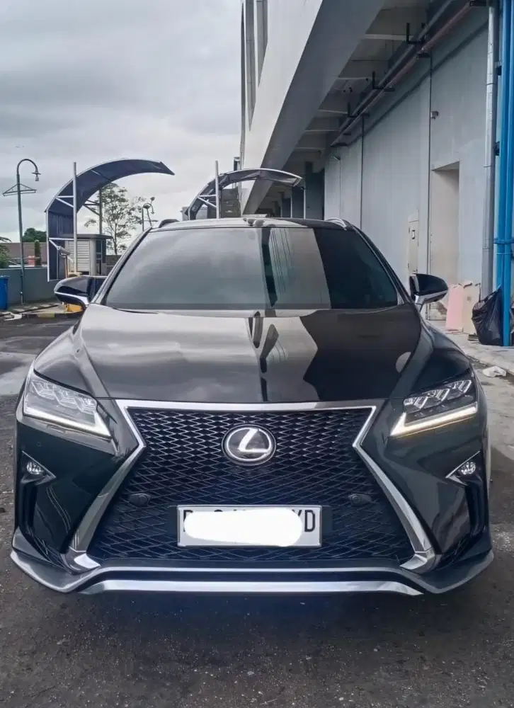 Lexus RX200t 2.0 F Sport SUV ISTIMEWA!