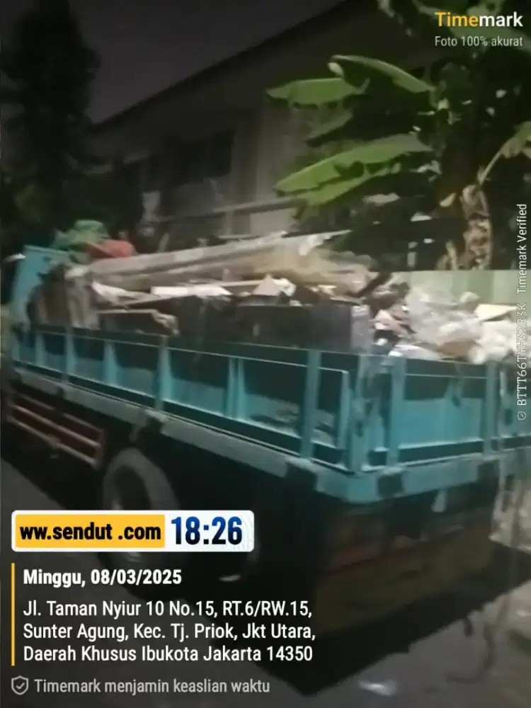 Urugan puing dan buang sampah