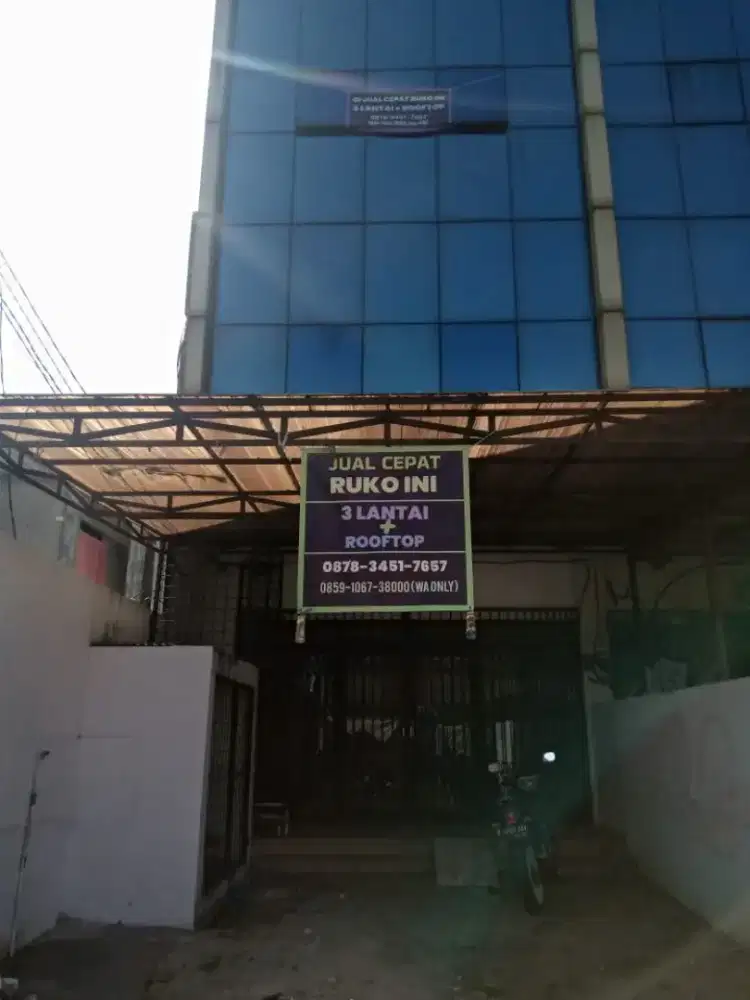 BU!!! Dijual cepat Ruko 3 lantai + Rooftop