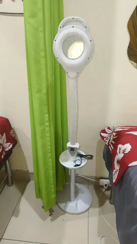 Lampu LED untuk Facial di klinik kecantikan, salon, rumah kecantkn