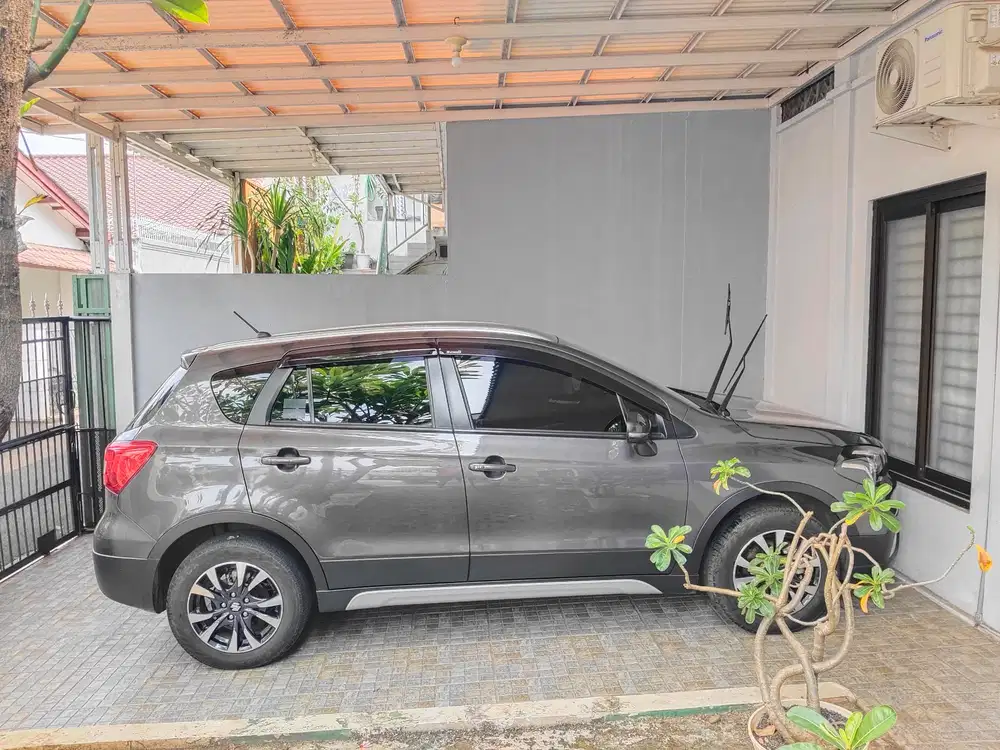 Suzuki SX4 2018 Bensin