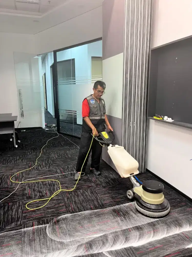 Jasa cuci karpet kantor vinyl sofa kasur jok mobil