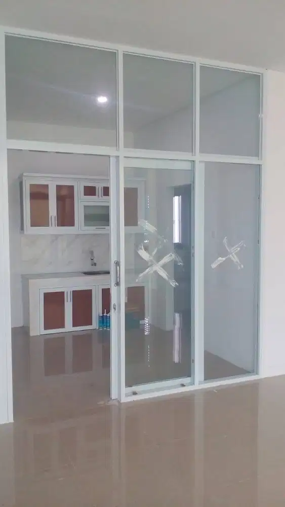 Kusen Aluminium + Cat