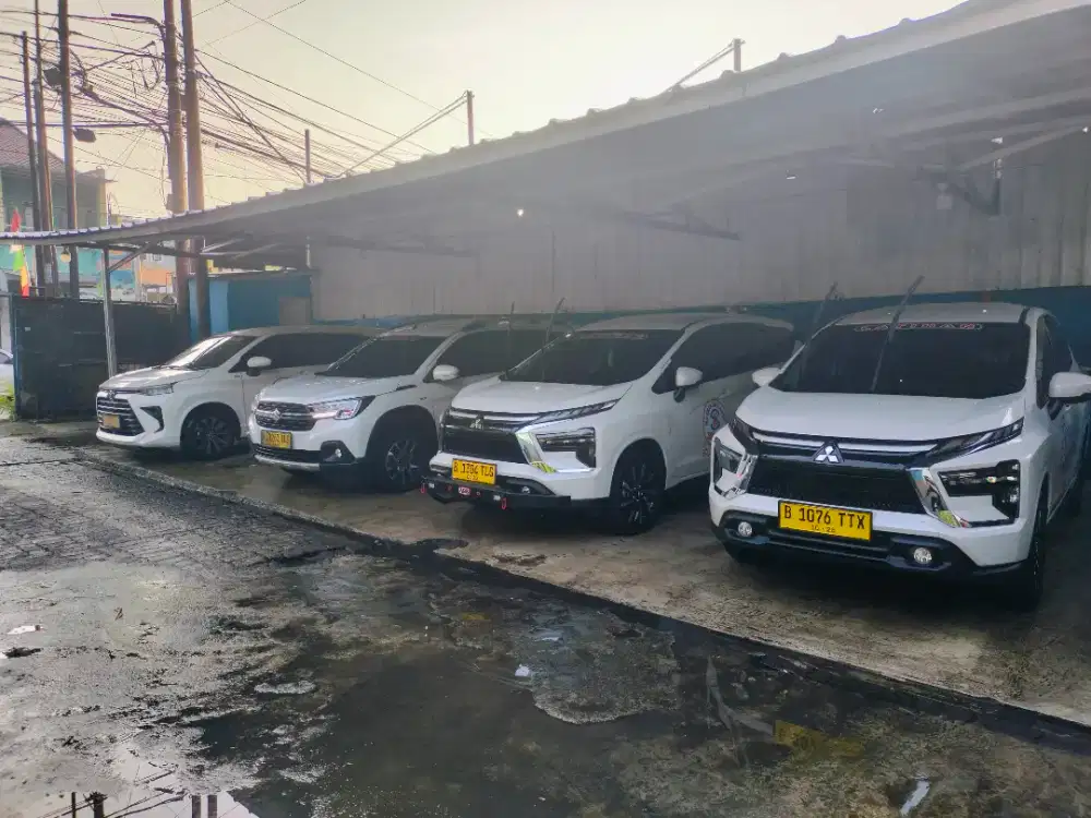 Dibutuhkan driver/instruktur sekolah mengemudi