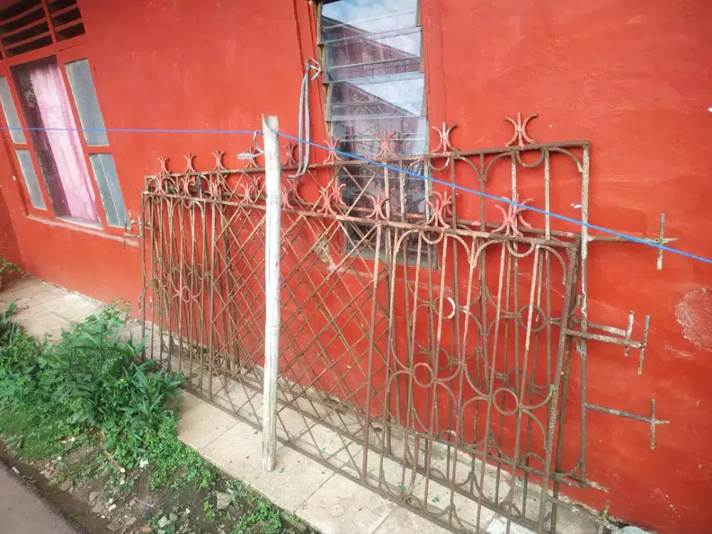 Pagar rumah/taman jadul