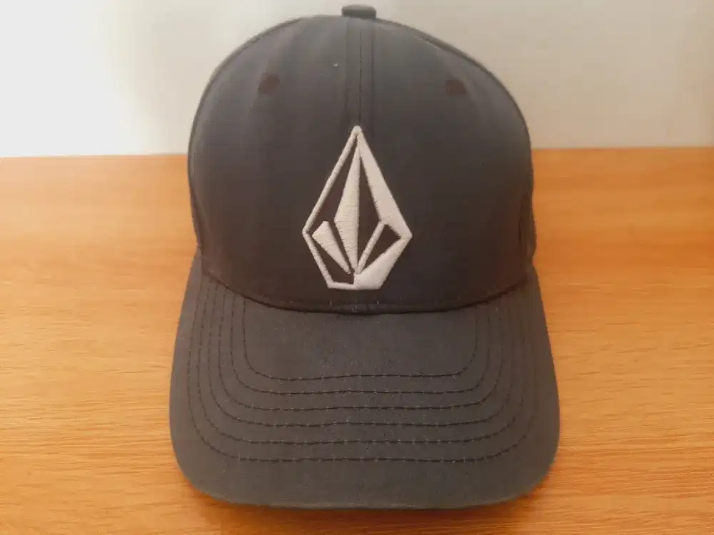 Volcom cap black