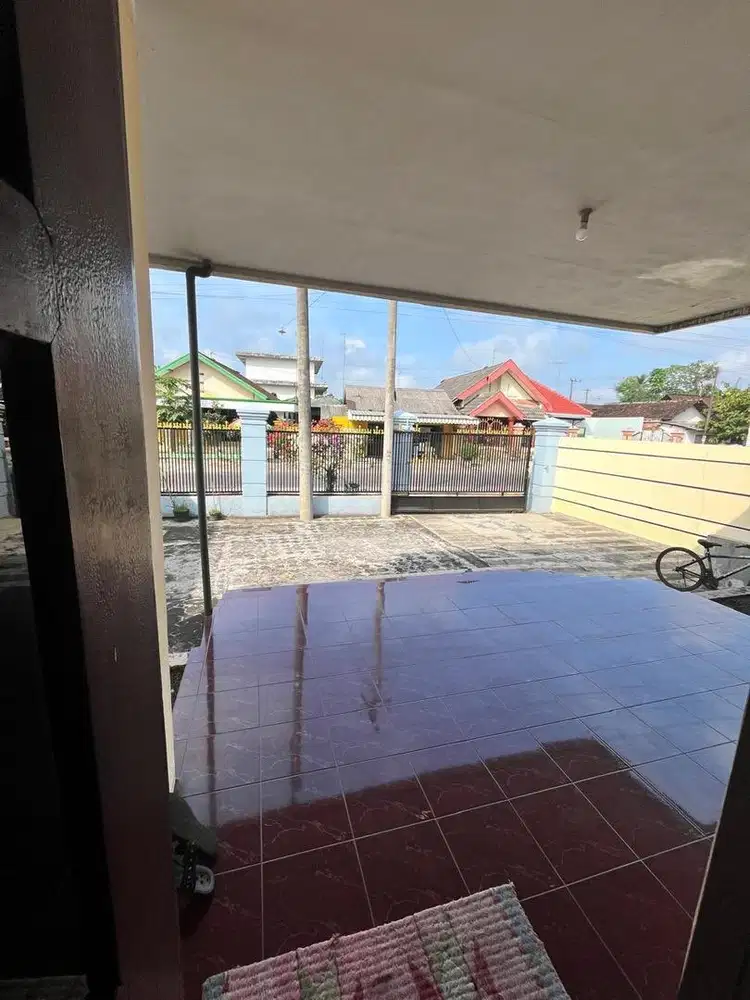 di Jual rumah (full furnished)dan tanah