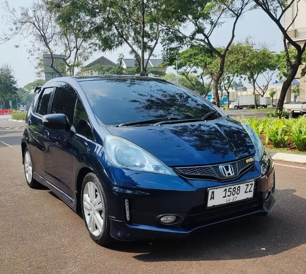 Honda jazz RS istimewa
