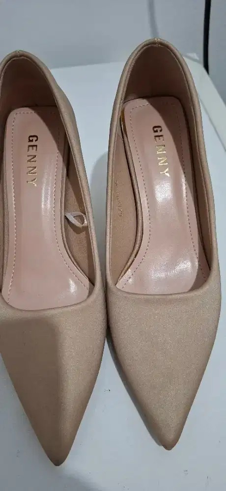 Sepatu heels fashion