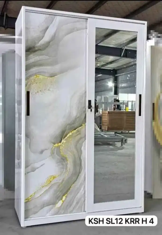 Lemari baju besi slidding 2 pintu/lemari pakaian besi 2 pintu sliding