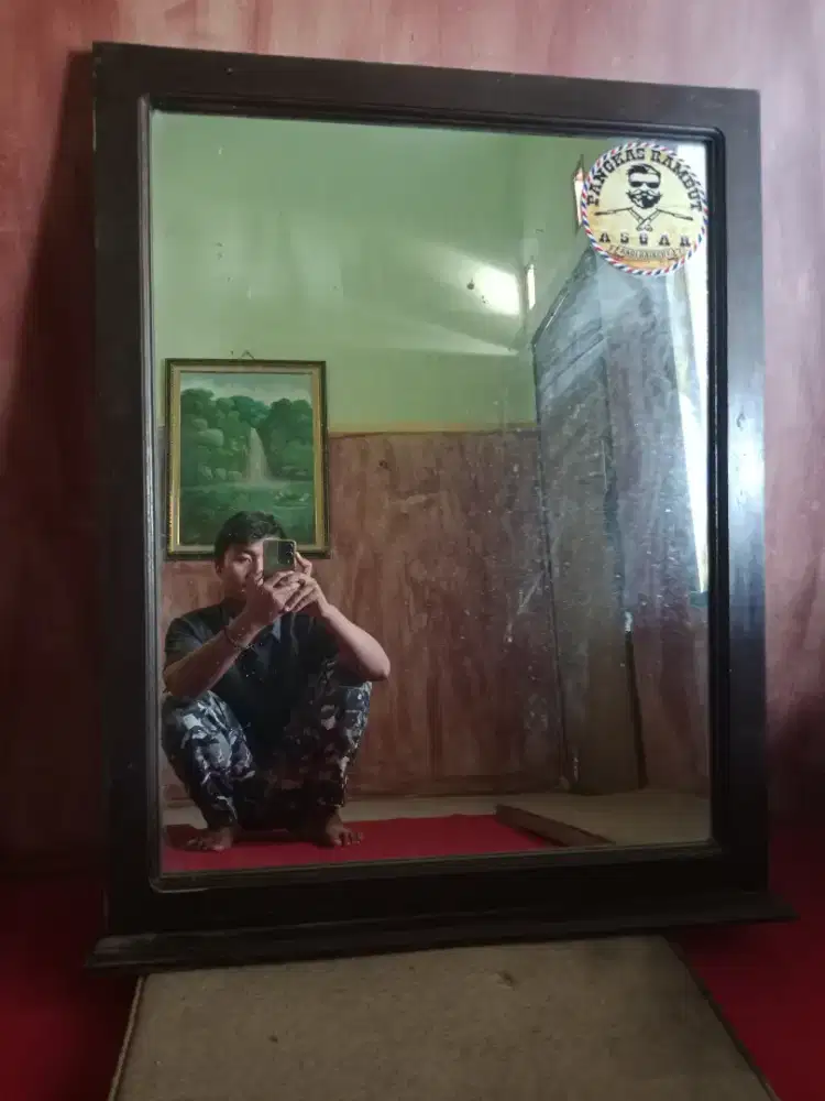 Cermin pangkas kayu kamper 85×100