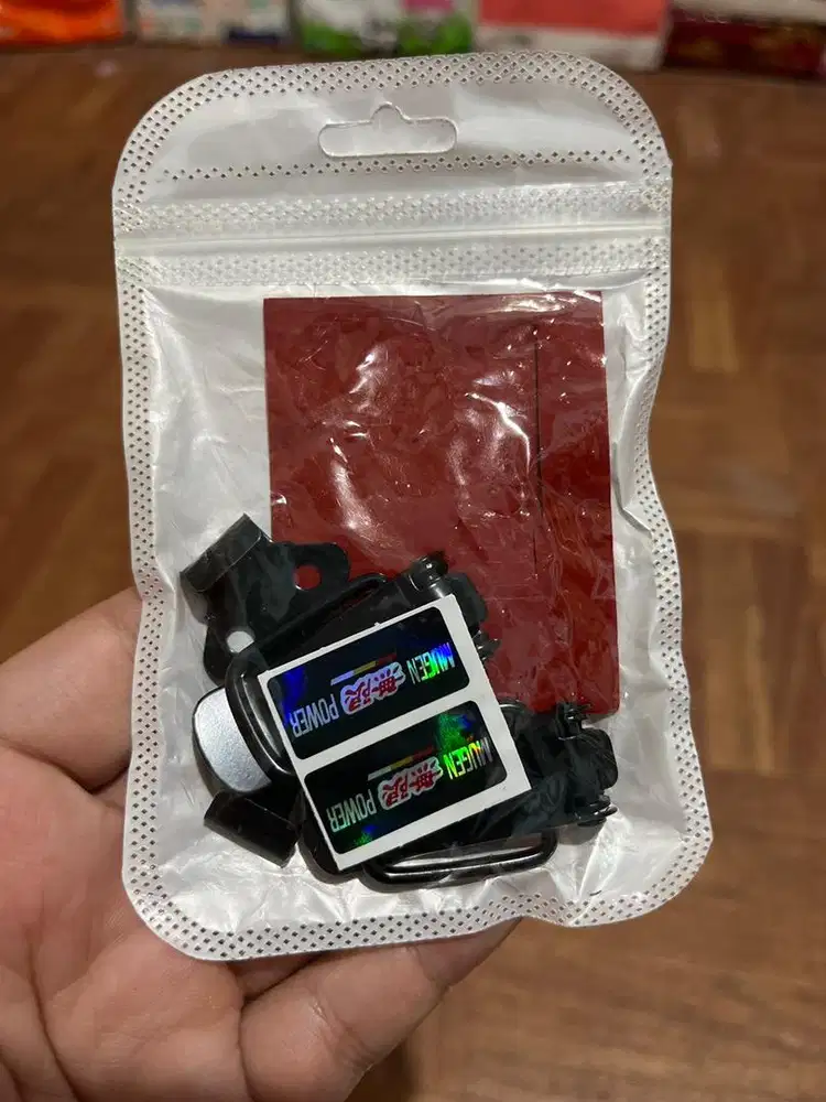 Perekat body motor/mobil