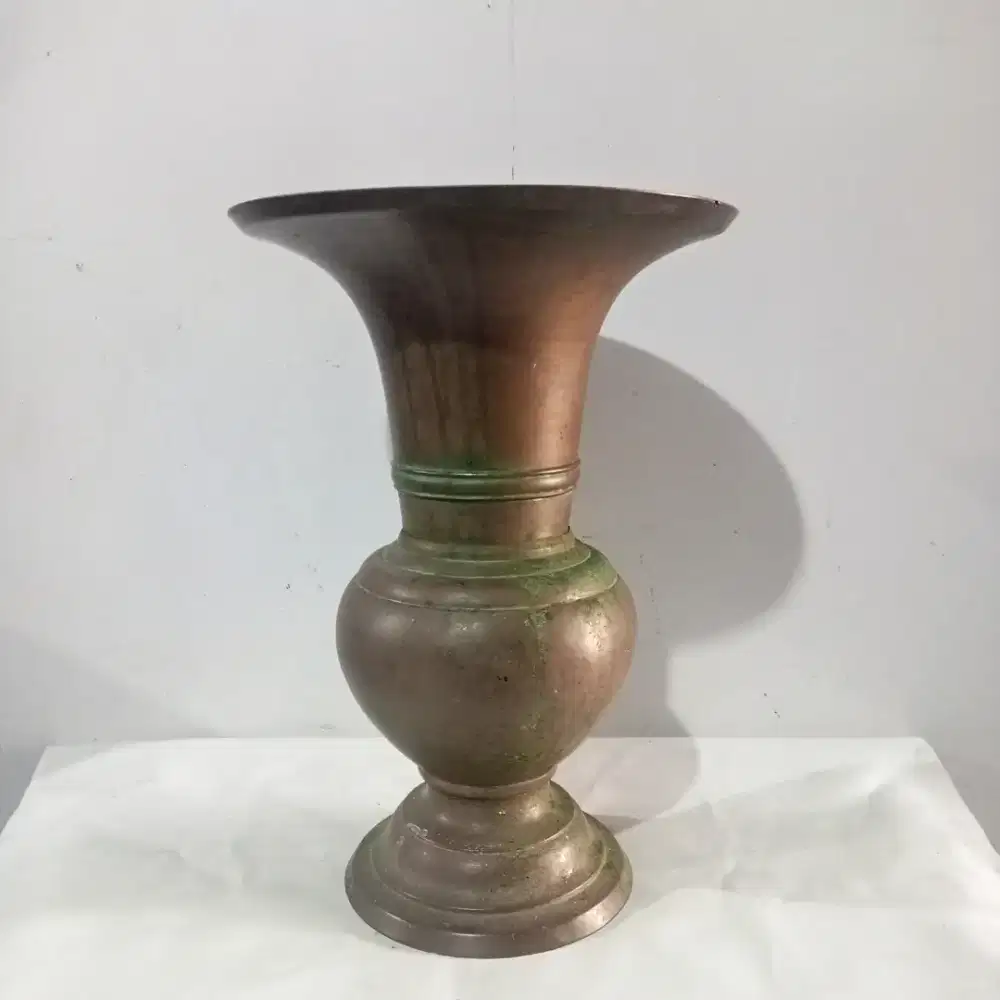 Vintage Tempolong Kuningan Jumbo Pajangan Logam Antik • Paidon Besar