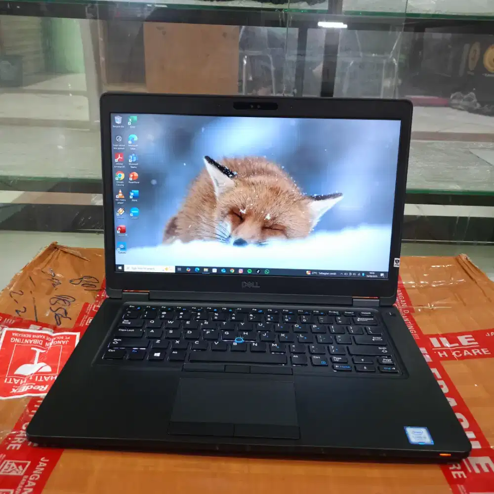 Laptop dell 5490 Core i5 gen8 Ram 16GB SSD 256GB
