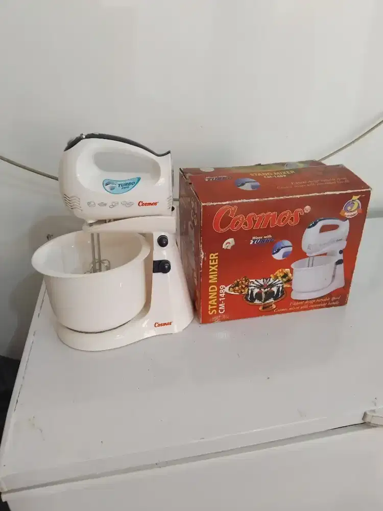 Cosmos Stand Mixer CM 1489