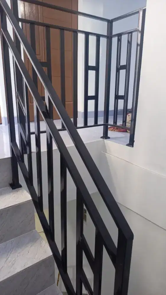 Reling tangga minimalis