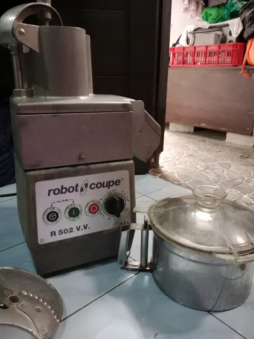 Barang langka! Robot Coupe R 502 V.V. second lengkap