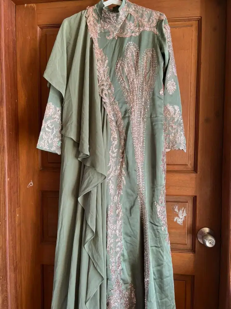 GAUN PESTA hijau mint