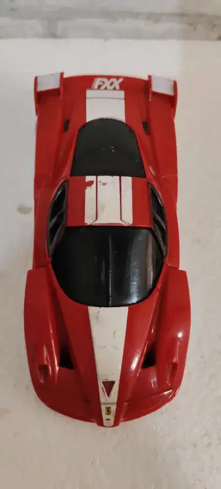 Diecast Shell V-Power Ferrari FXX 1/38 second