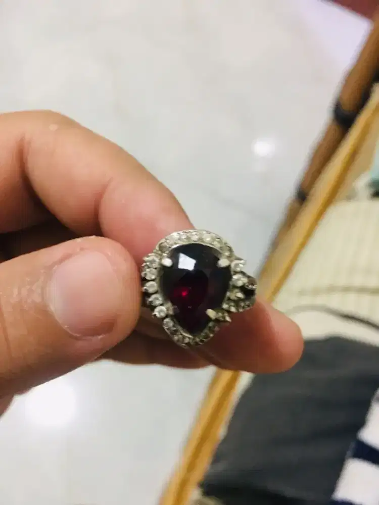 Dijual BATU MULIA RED GARNET