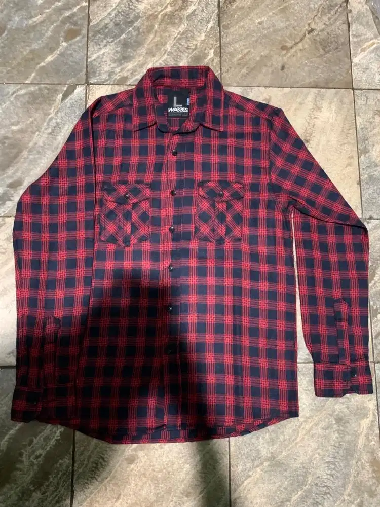 Kemeja Kotak Merah Sz L