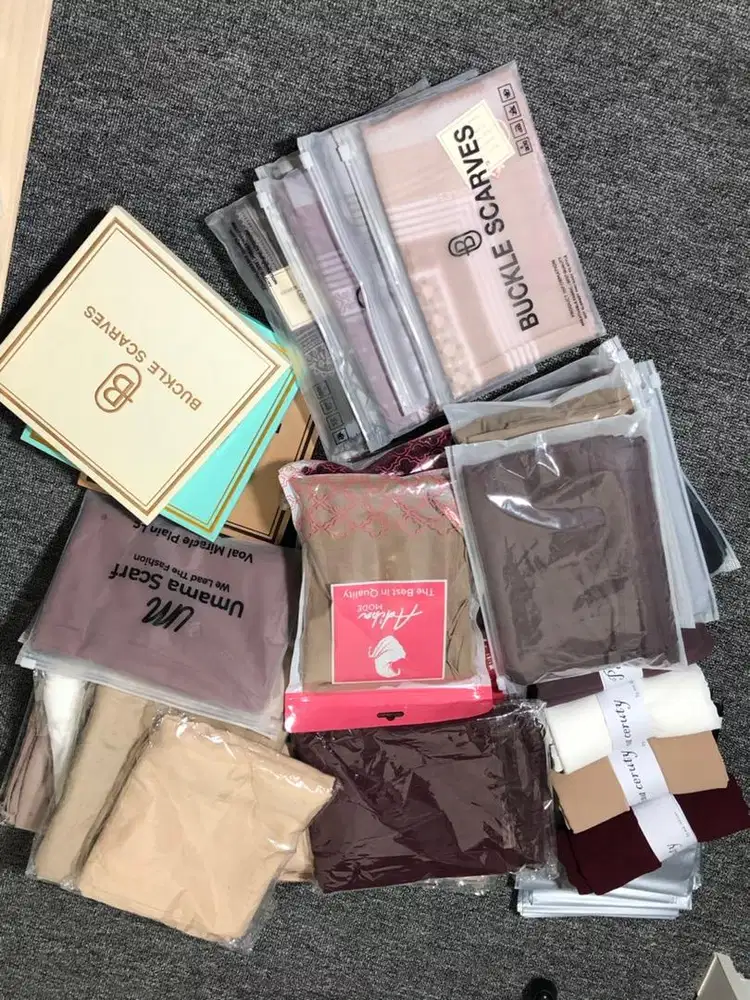 JUAL PASHMINA DAN HIJAB SEGIEMPAT