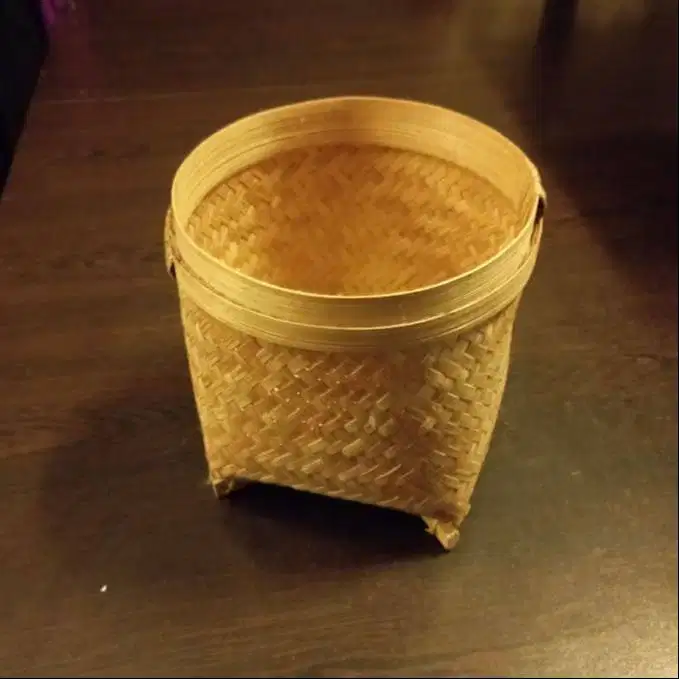 Keranjang Bakul Nasi Tradisional Anyaman Bambu