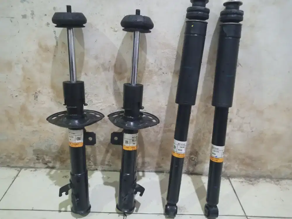 Shockbreaker Absorber Depan - Belakang Suzuki