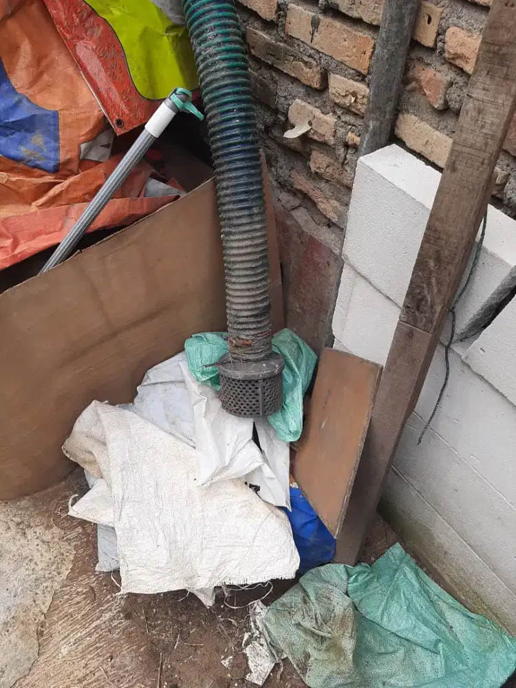 Selang hisap alkon ukuran 3 inch. Tidak.bocor. ada filter. 4meter