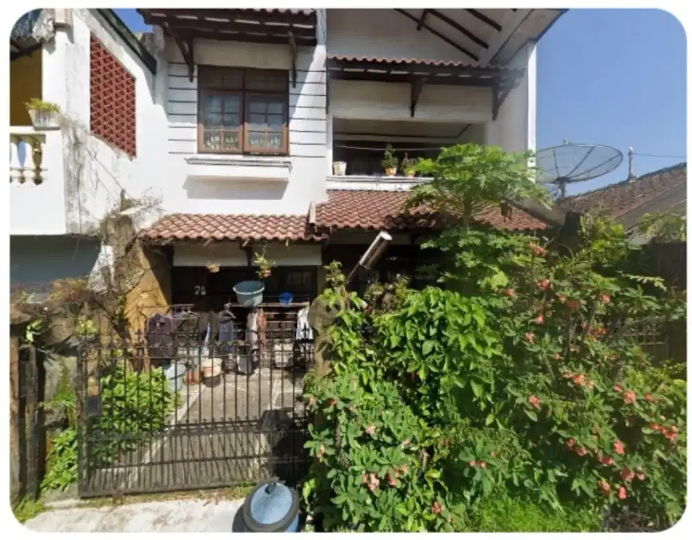 Dijual: Rumah 2 Lantai