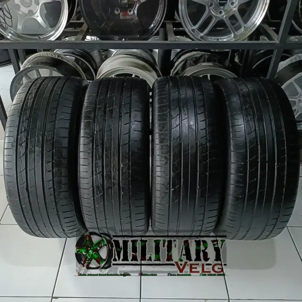 Accelera Iota 285/45 R22