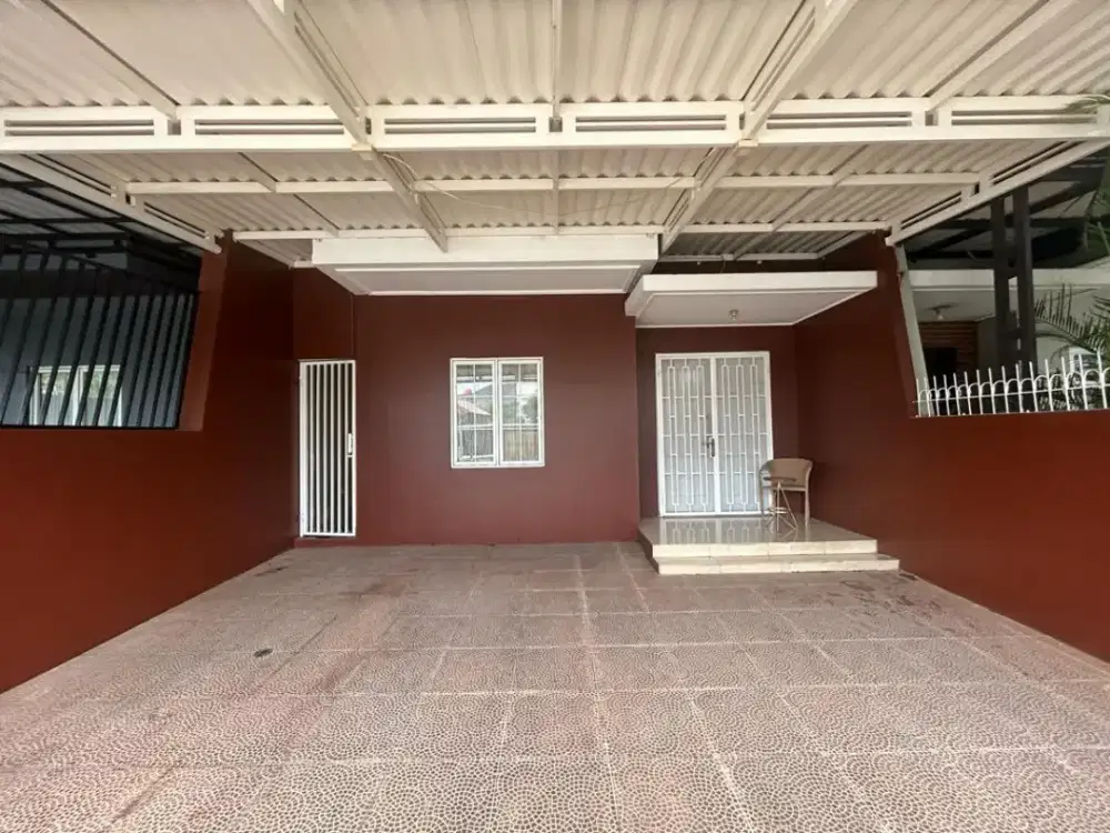 Dijual Rumah 2 Lantai (Semi furnished)