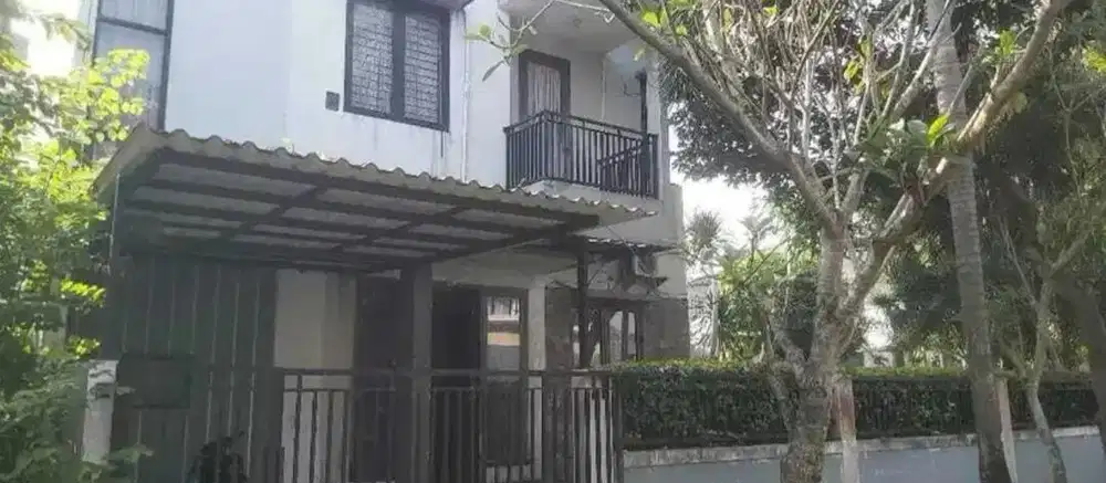 Dijual Rumah 2Lantai Di Kencana Loka Bsd