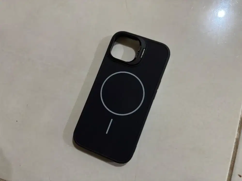 Premium Case iPhone 15