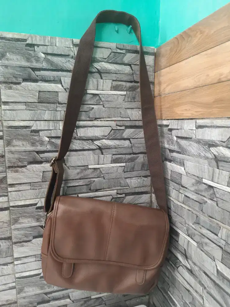 Tas slempang kulit garut asli