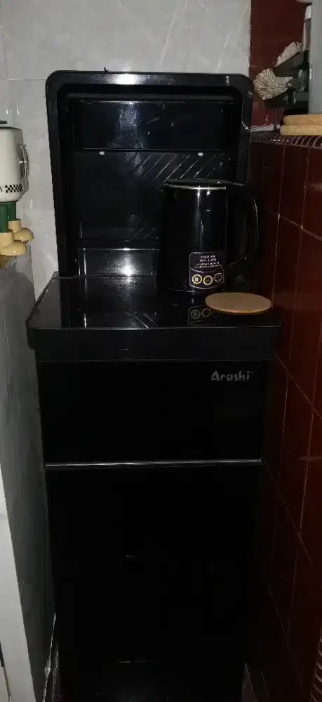 Dispenser Arashi AMD01 HITAM