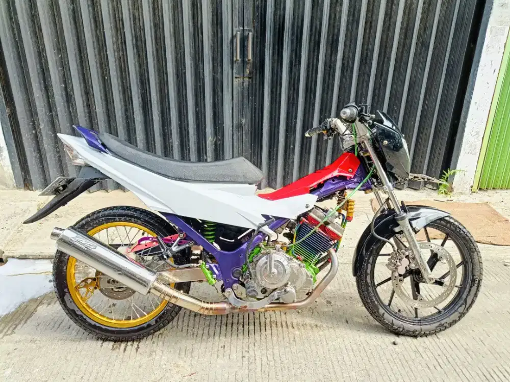 Dijual motor satria fu 2014 facelift karbu semi restorasi modif ringan