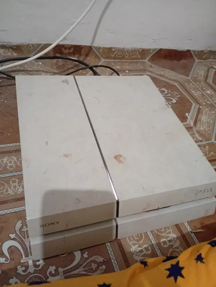 Jual cepat ps4 fat