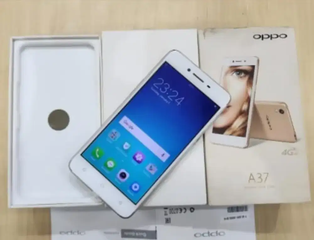 Oppo A37  Kondisi Mulus Istimewa Tangan Pertama