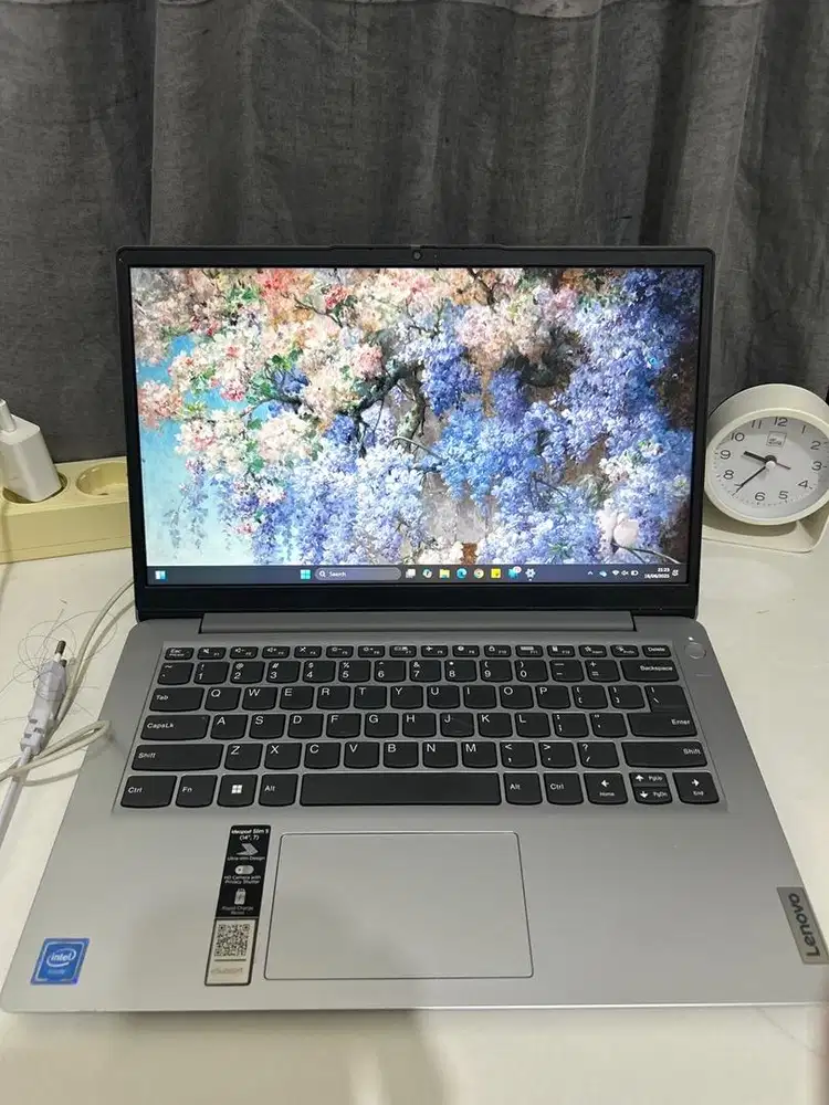 Lenovo Ideapad Slim 1i