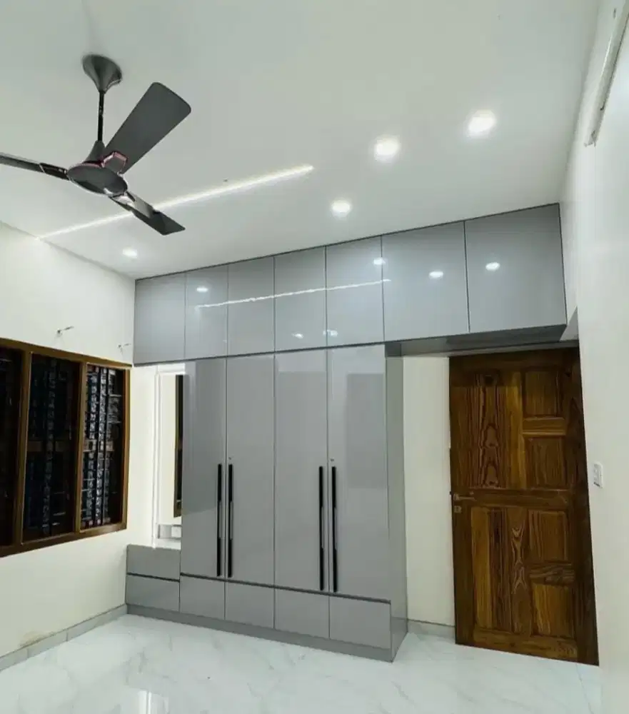 Backdrop tv minimalis