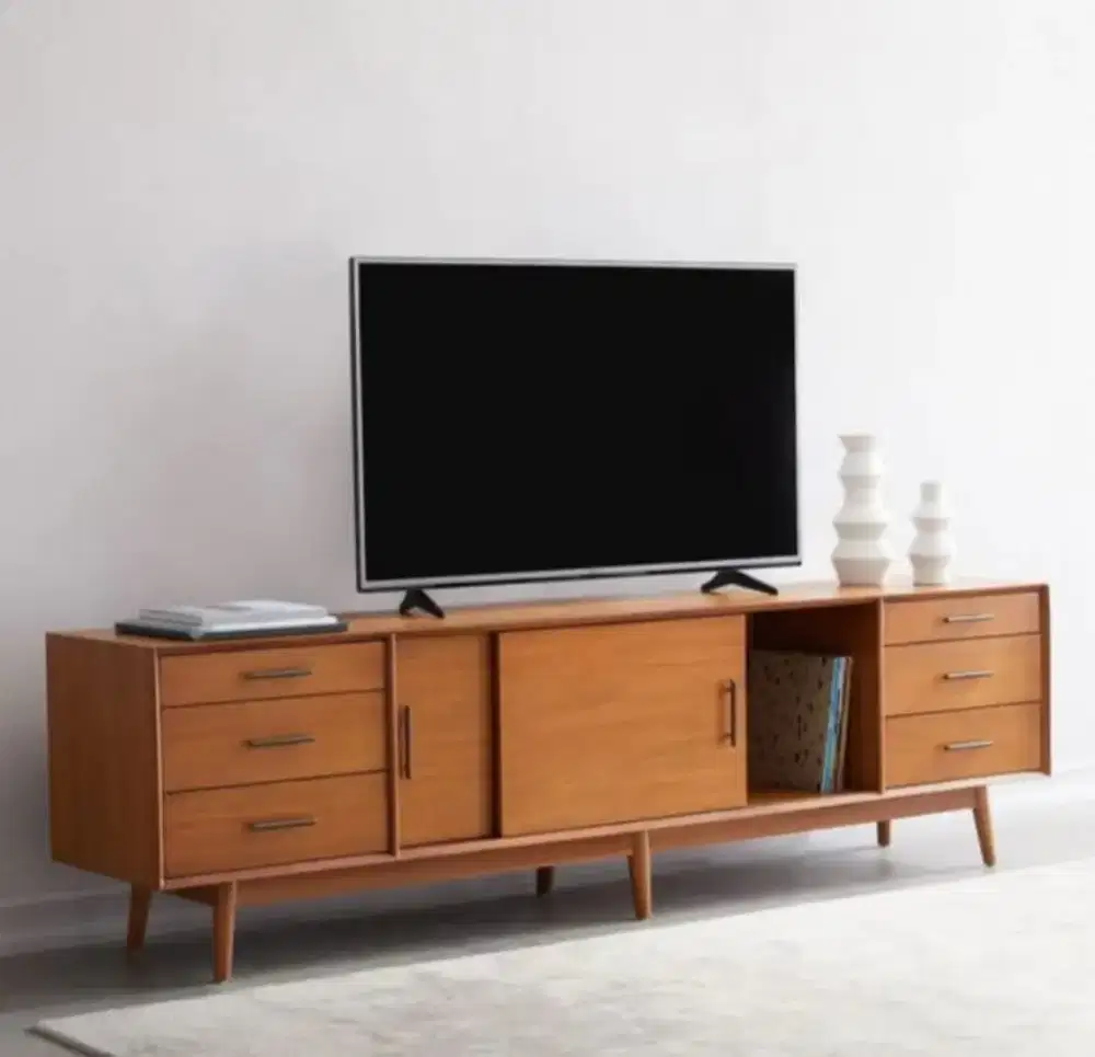 Bufet TV retro minimalis