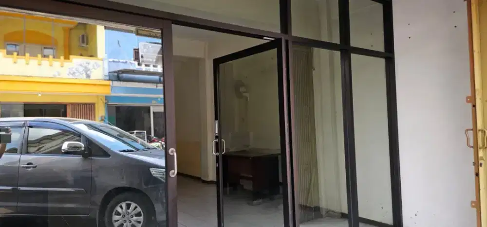 DISEWAKAN RUKO SENTRA TROPODO WARU SDA PARKIRAN LUAS DEKAT TOL