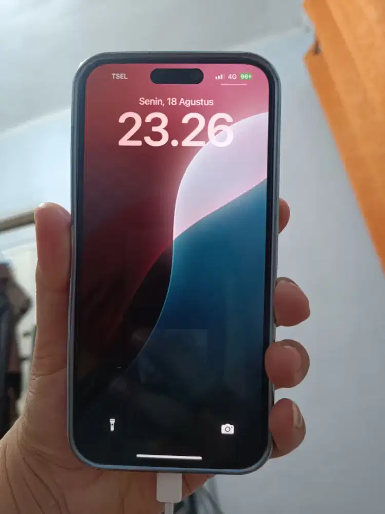 Iphone 15 plus like new