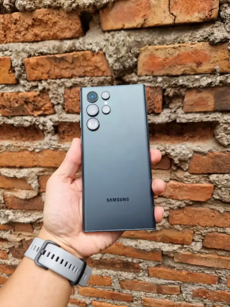 Samsung Galaxy S22 Ultra 512/12 SEIN Mulus Normal Fullset