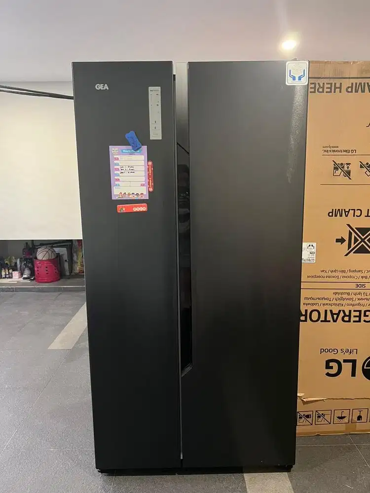 Kulkas Side byside Gea
