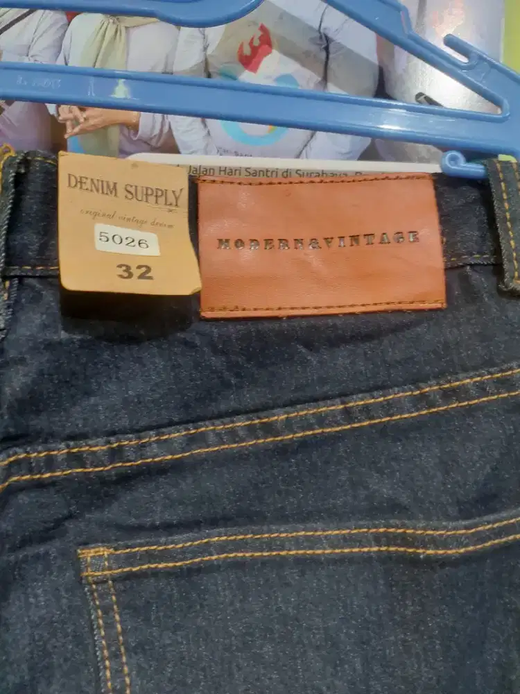 Celana Jeans Modern & Vintage not zara uniqlo levis