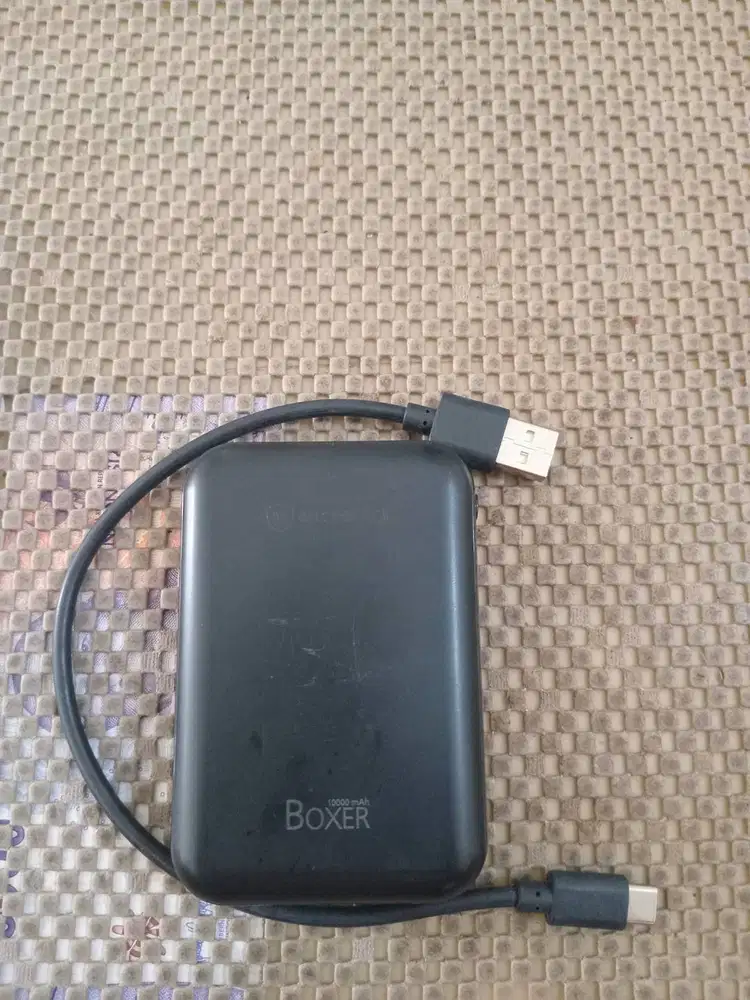 Micro pack power bank