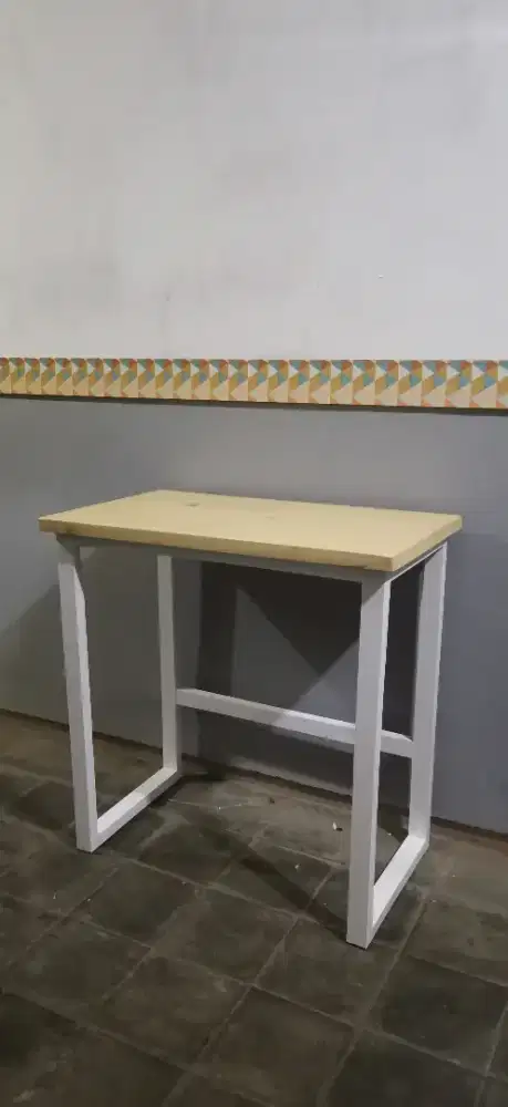 Meja serbaguna murah